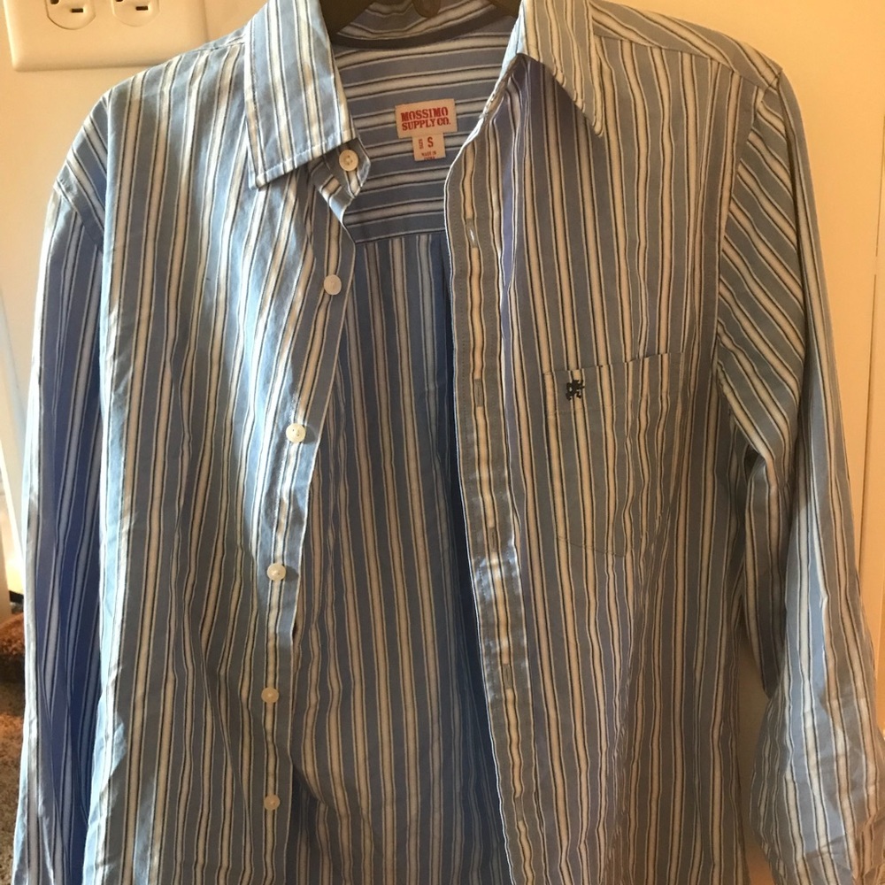 Blue dress shirt